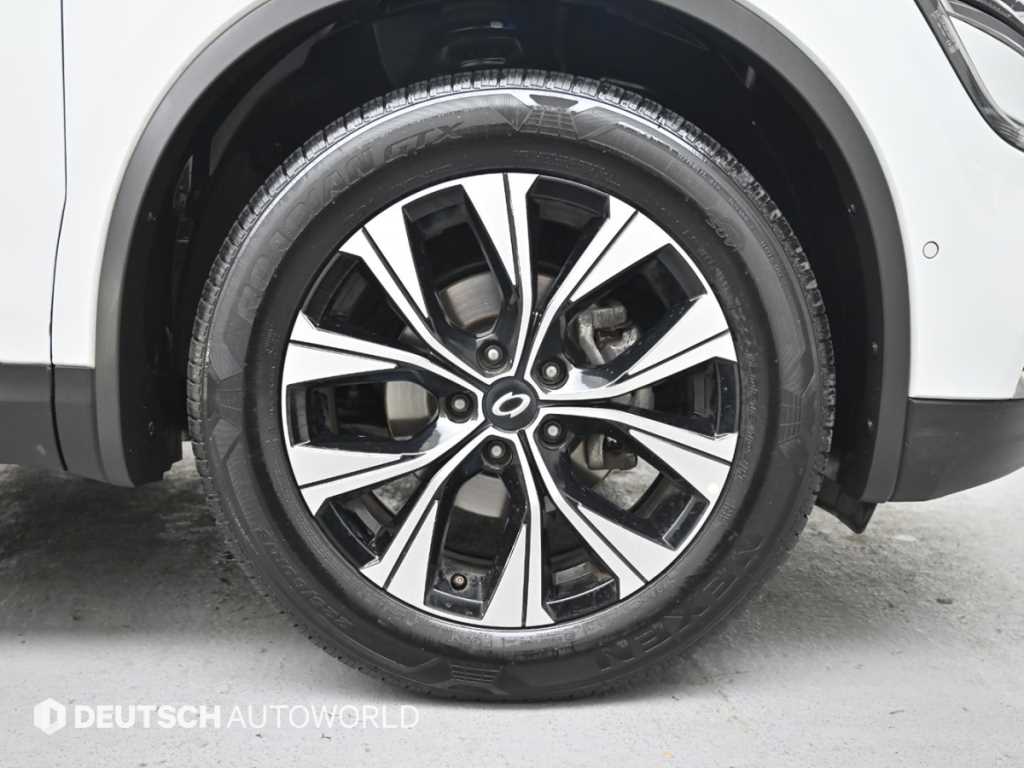 SAMSUNG QM6 - Vista 5