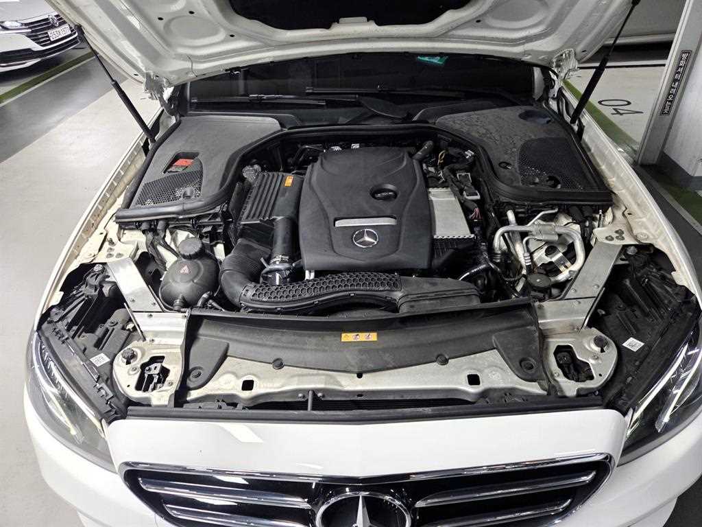 Mercedes Benz E class 2020 Blanco - Importación desde Corea - HF Imports Iquique - Foto 19