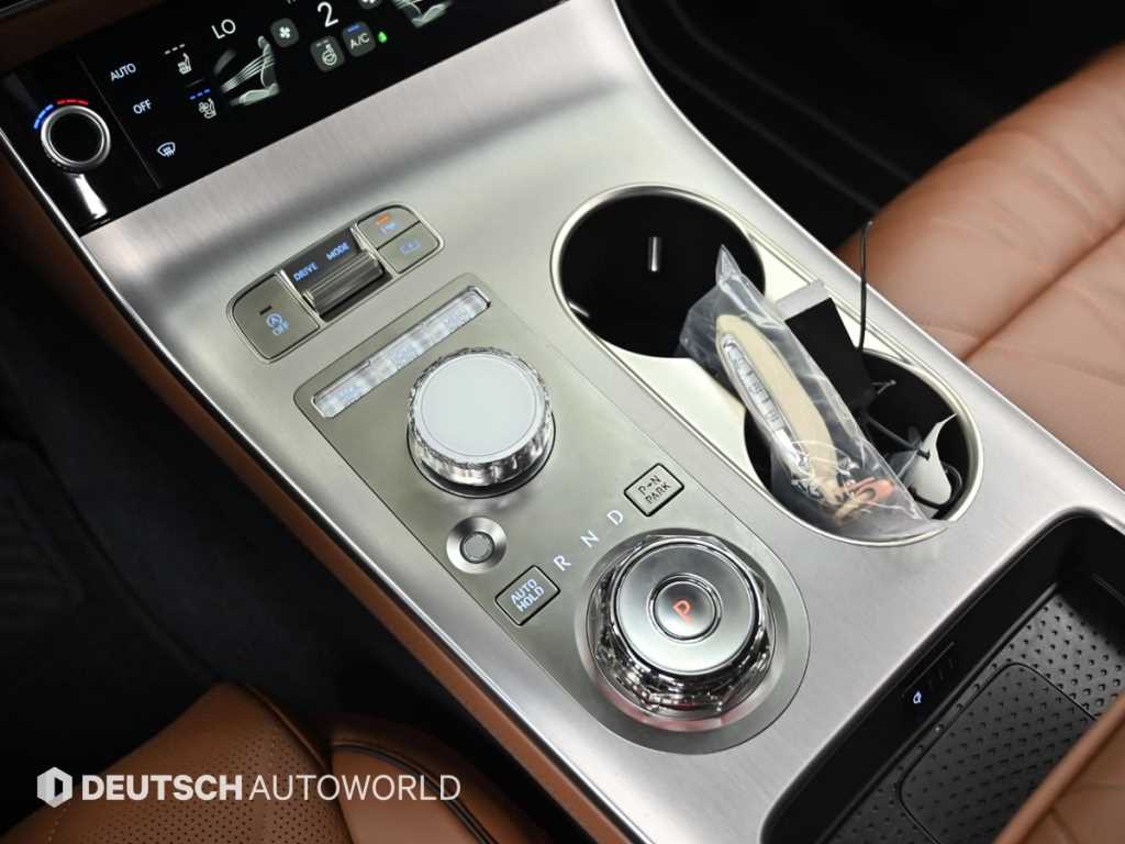 Genesis GV70 - Vista 9