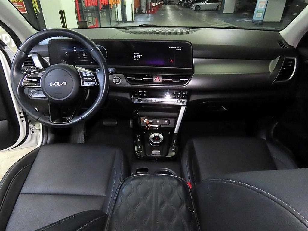 KIA Seltos - Vista 10