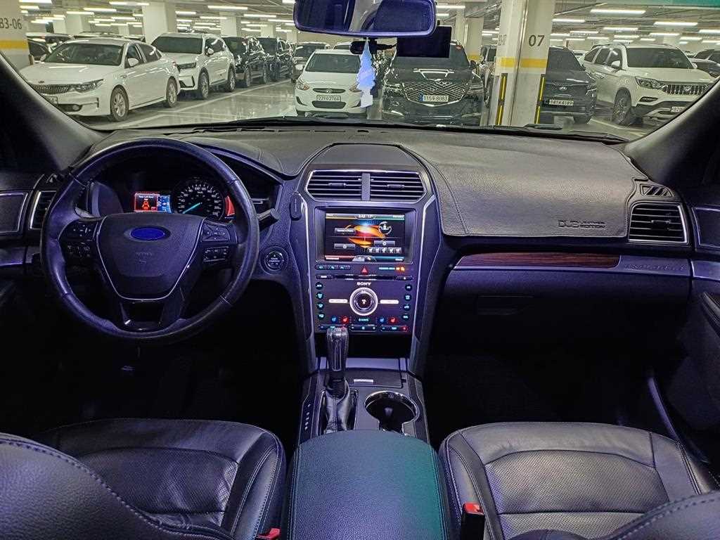 Ford Explorer - Vista 7