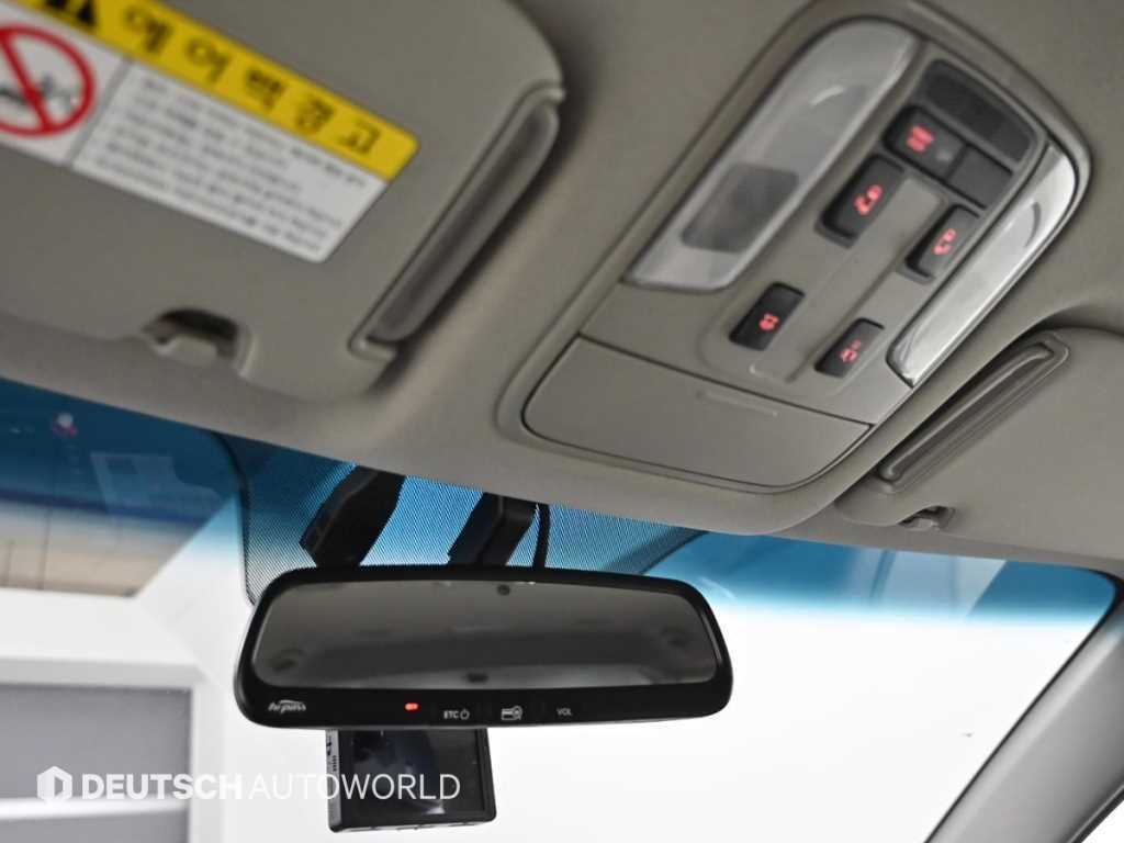 KIA Carnival 2015 Plateado - Importación desde Corea - HF Imports Iquique - Foto 18