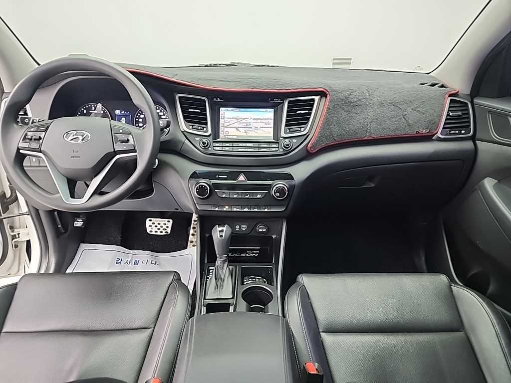 HYUNDAI Tucson - Vista 8