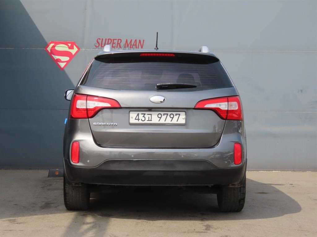 KIA Sorento - Vista 4