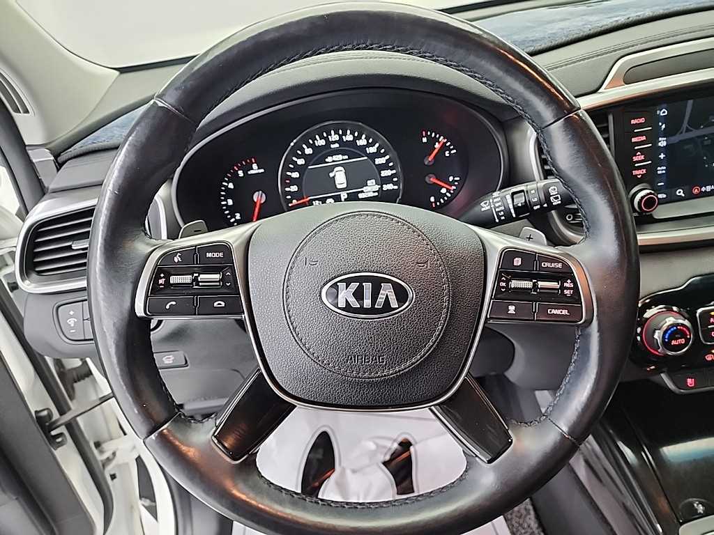KIA Sorento - Vista 9