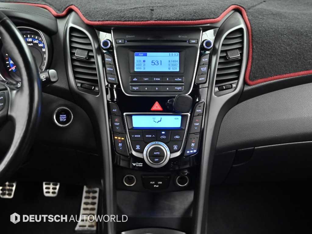 HYUNDAI i30 2015 Negro - Importación desde Corea - HF Imports Iquique - Foto 14