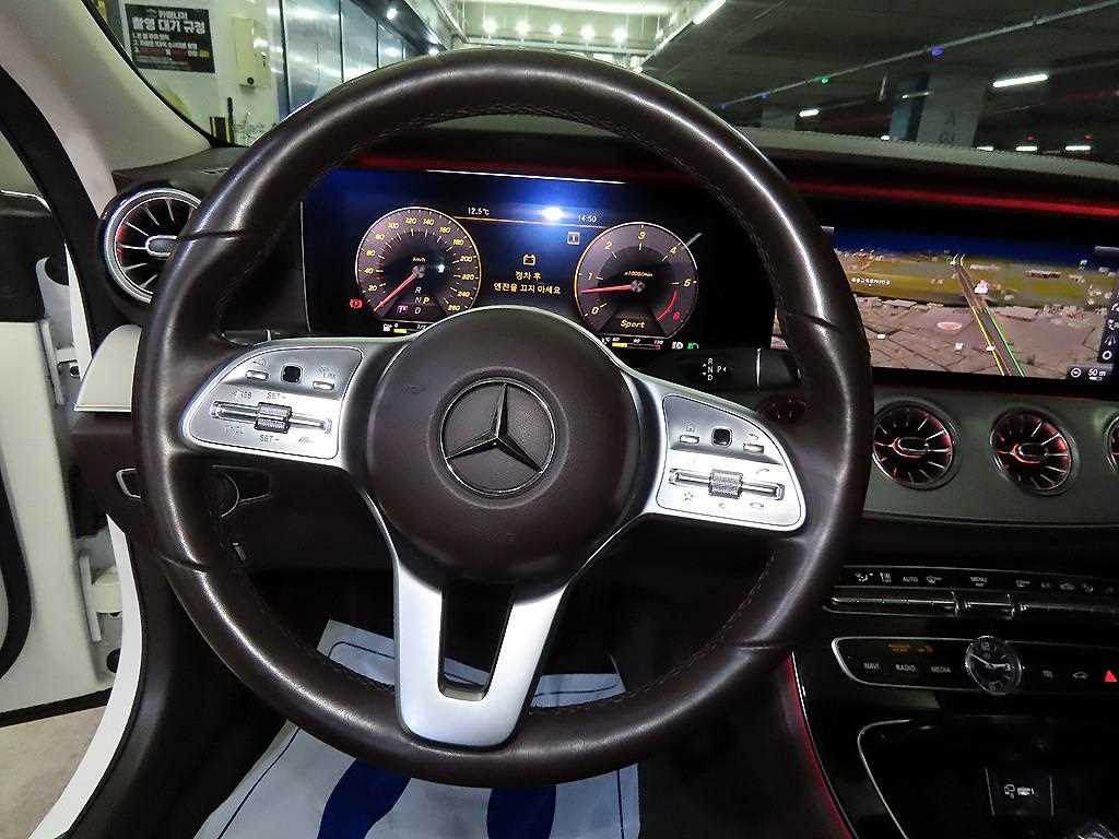 Mercedes Benz CLS Class - Vista 8