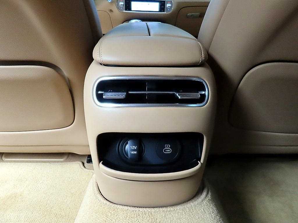 Genesis G90 2023 Negro - Importación desde Corea - HF Imports Iquique - Foto 17