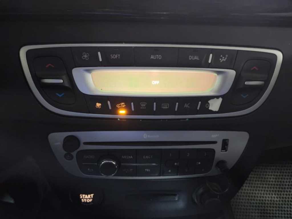 SAMSUNG SM3 - Vista 12