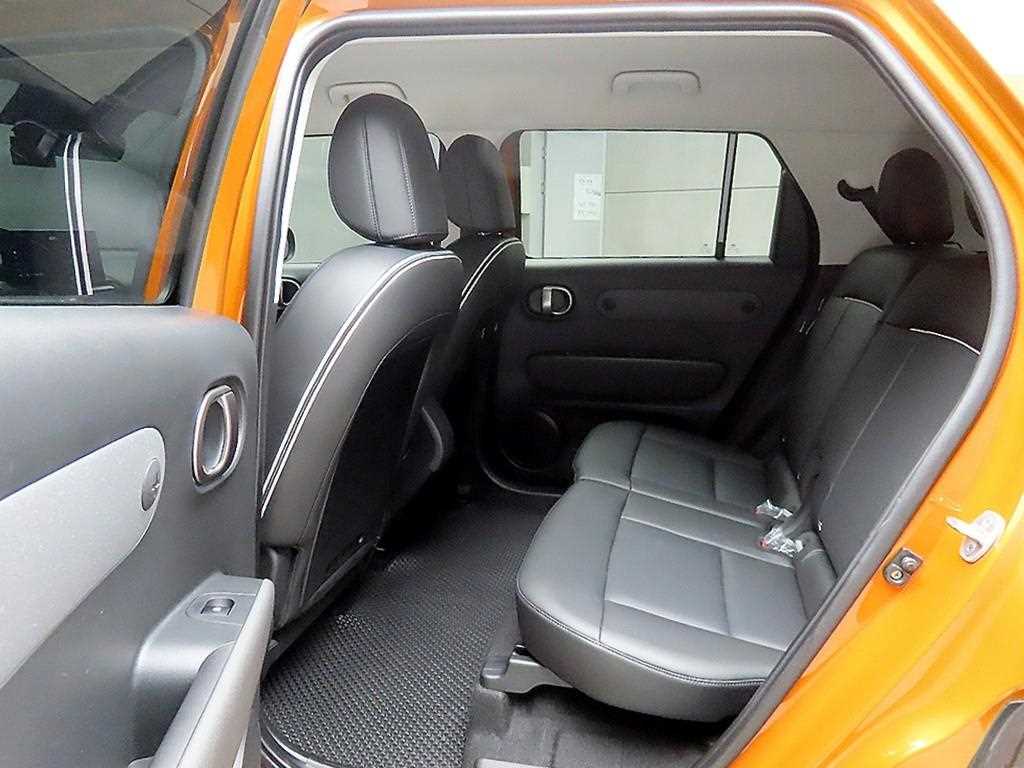 HYUNDAI Casper - Vista 6