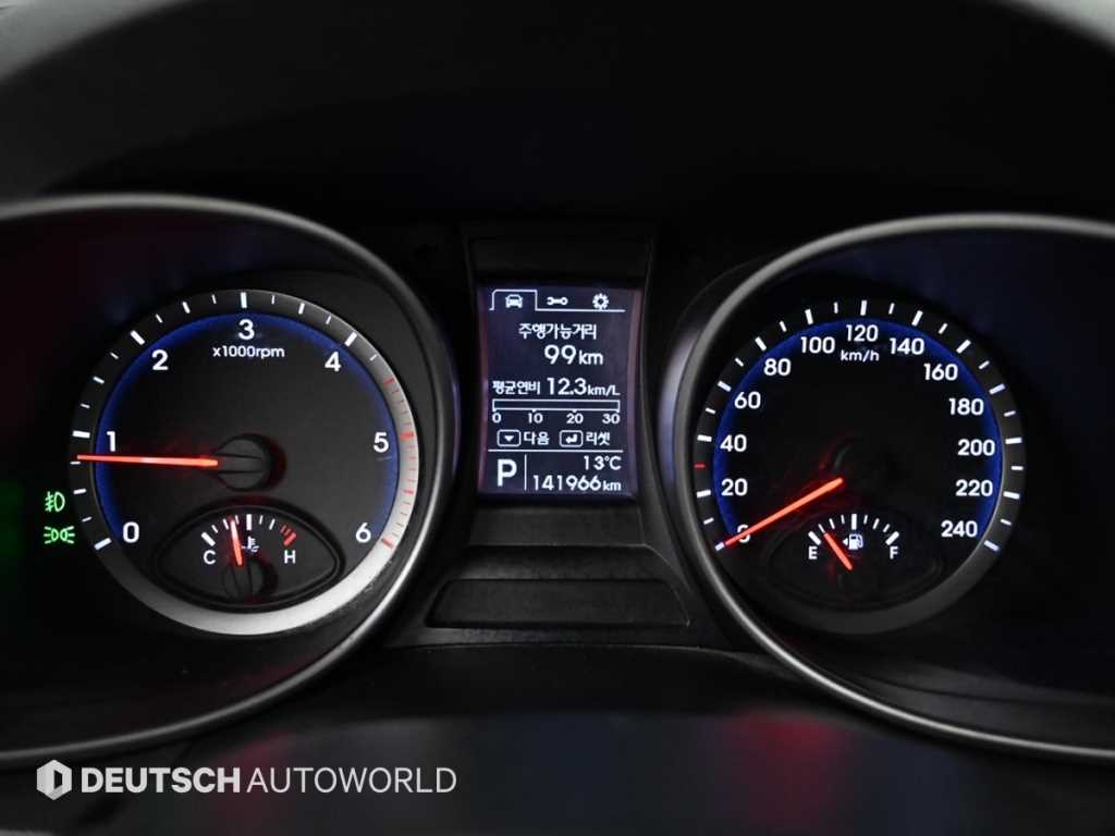 HYUNDAI Santa Fe - Vista 8