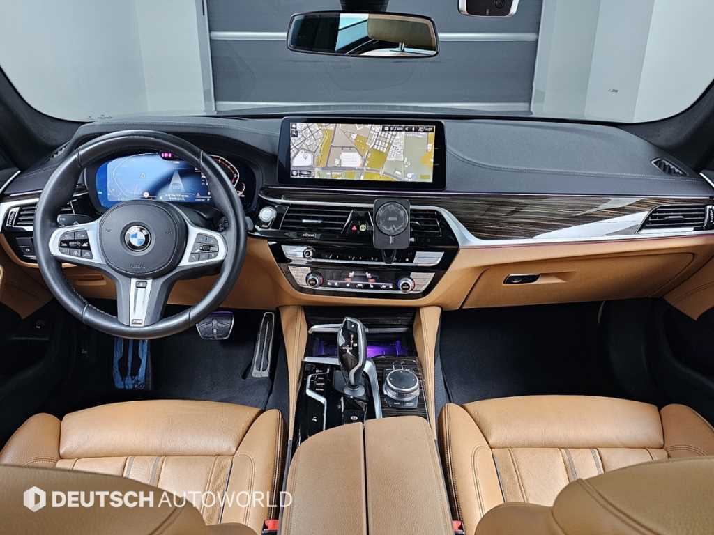 BMW 5 Series - Vista 8
