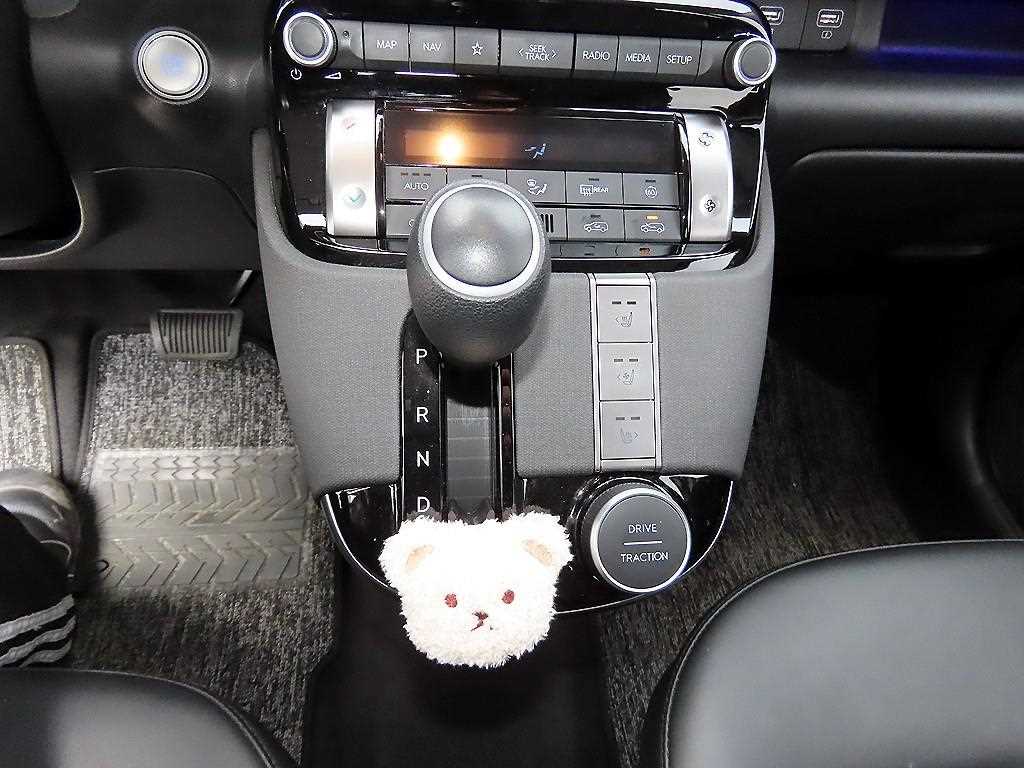 HYUNDAI Casper - Vista 10