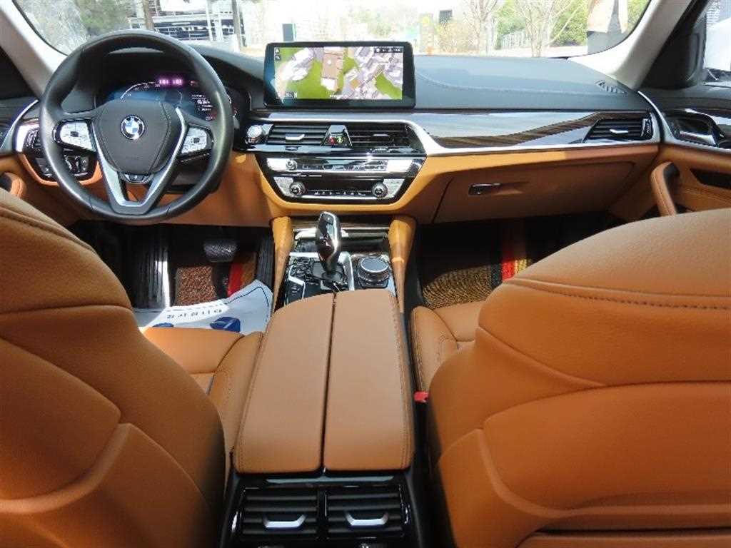 BMW 5 Series 2023 - Importación desde Corea - HF Imports Iquique - Foto 15