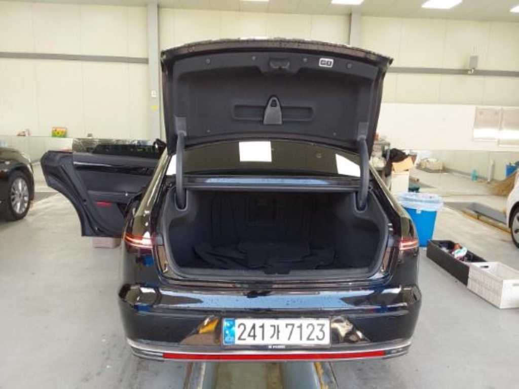 HYUNDAI Grandeur - Vista 12