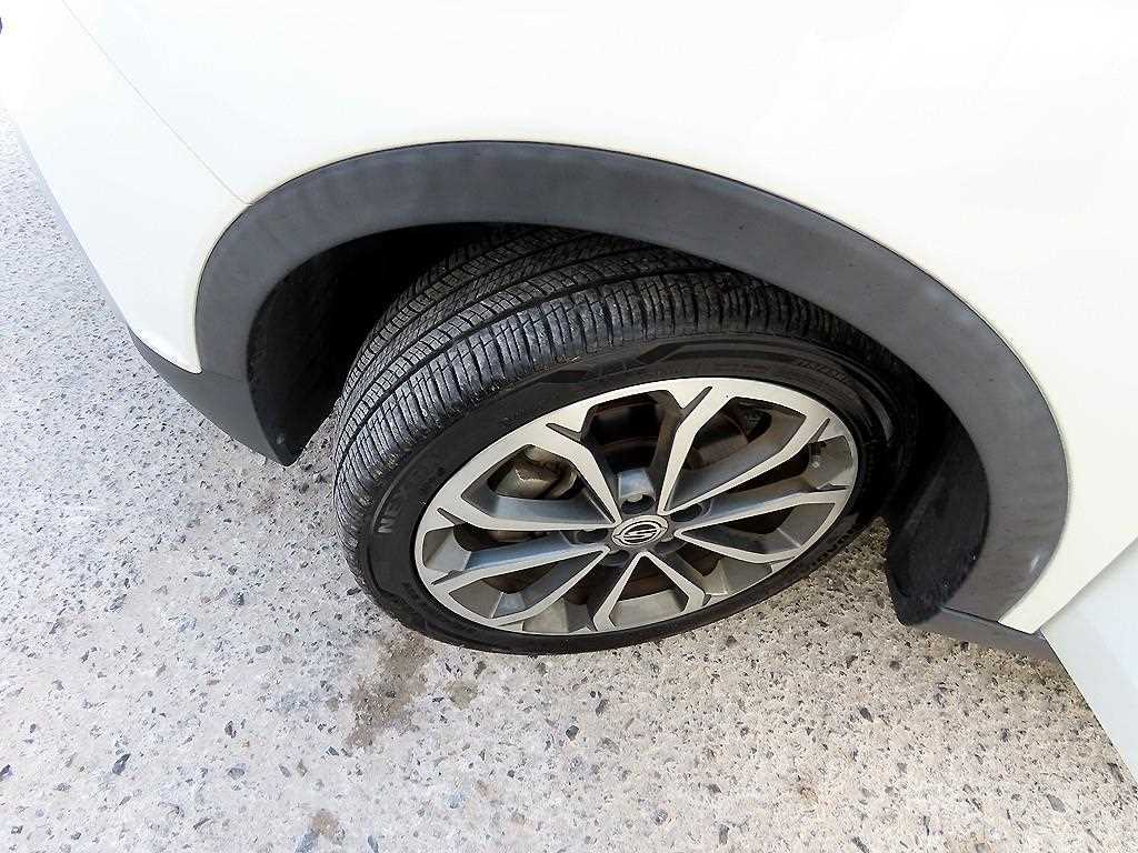 Ssangyong Tivoli 2017 Blanco - Importación desde Corea - HF Imports Iquique - Foto 19