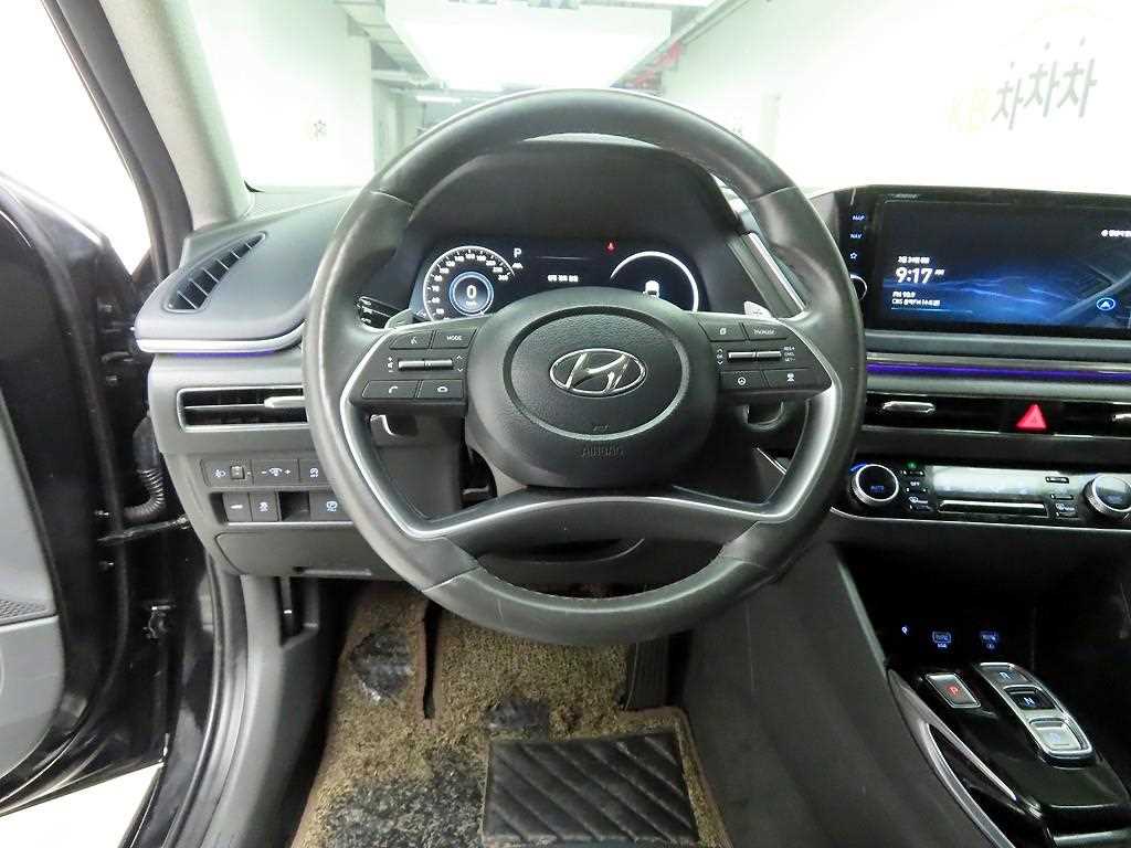 HYUNDAI Sonata - Vista 7