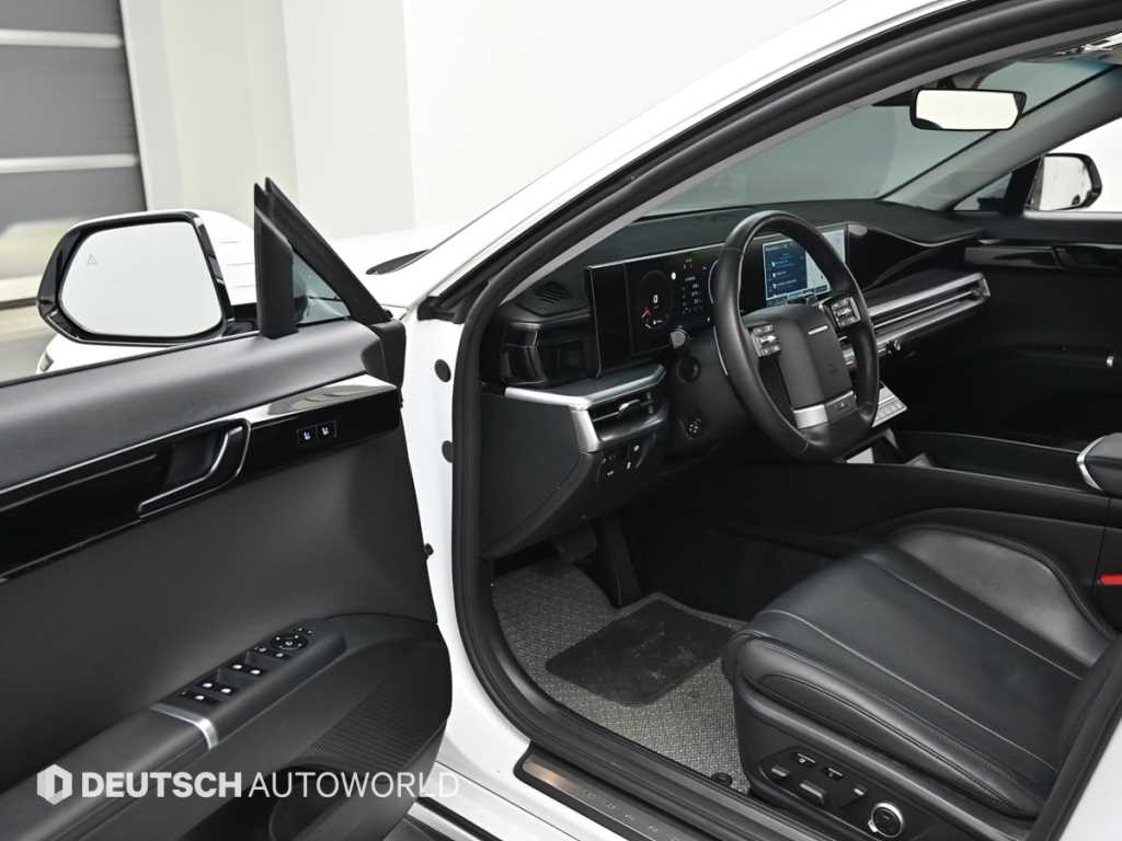 HYUNDAI Grandeur - Vista 11