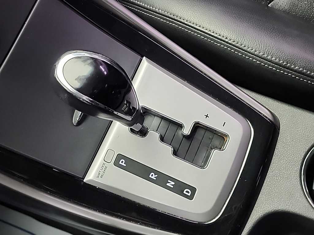 HYUNDAI Avante - Vista 8