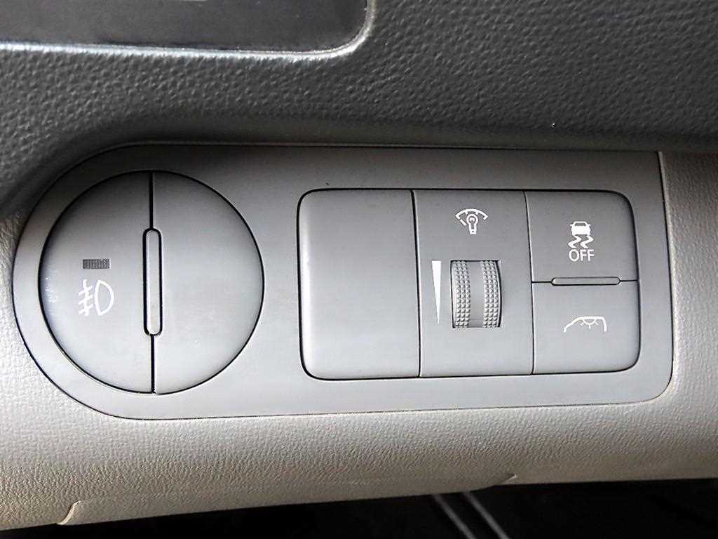 HYUNDAI Starex 2015 Gris - Importación desde Corea - HF Imports Iquique - Foto 14