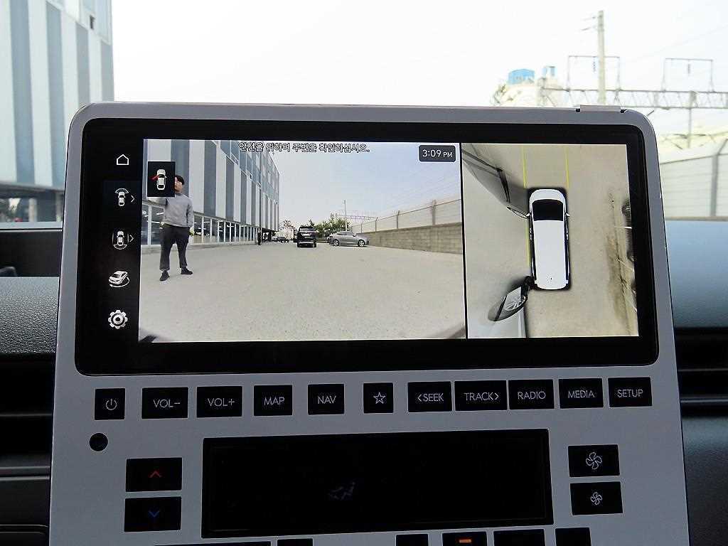 HYUNDAI Staria 2025 Negro - Importación desde Corea - HF Imports Iquique - Foto 17