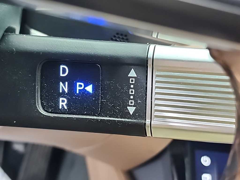 HYUNDAI Grandeur - Vista 8