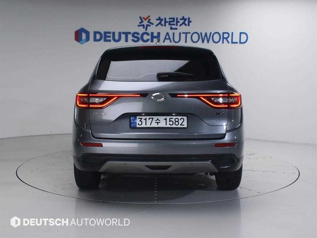 SAMSUNG QM6 - Vista 4