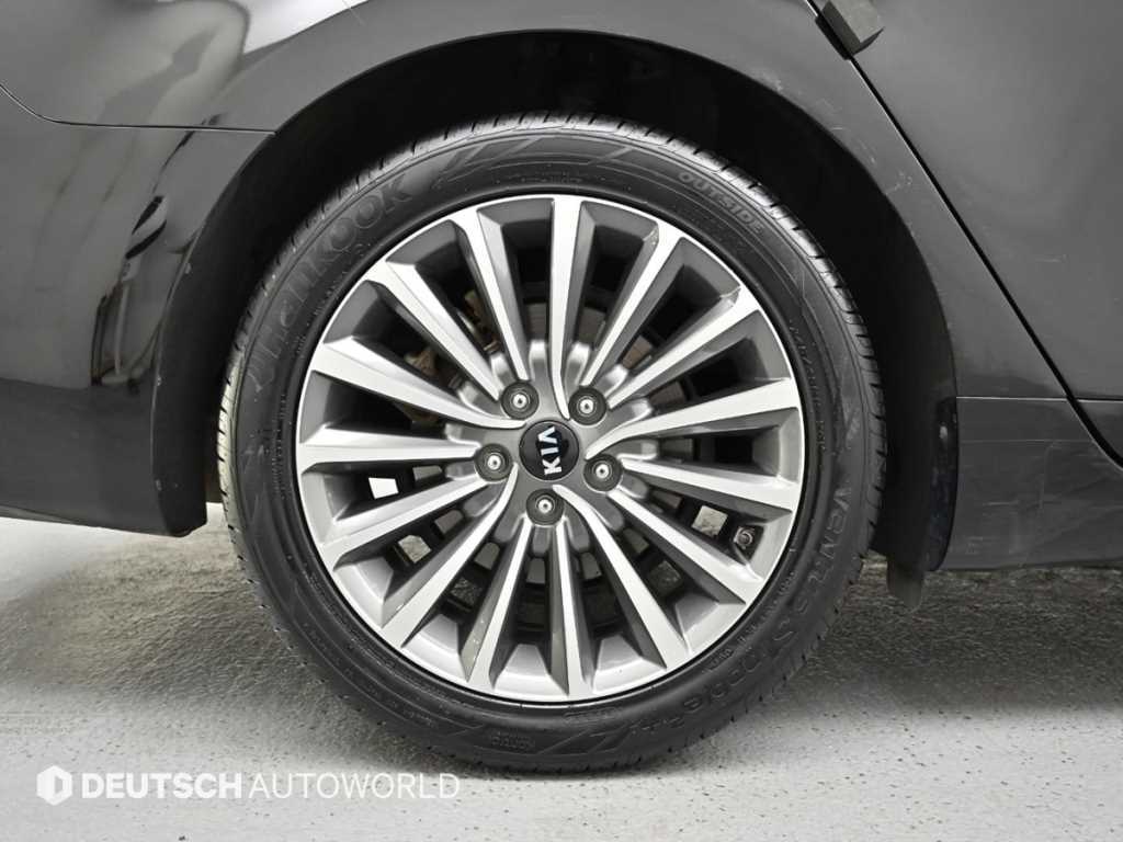 KIA K7 - Vista 5