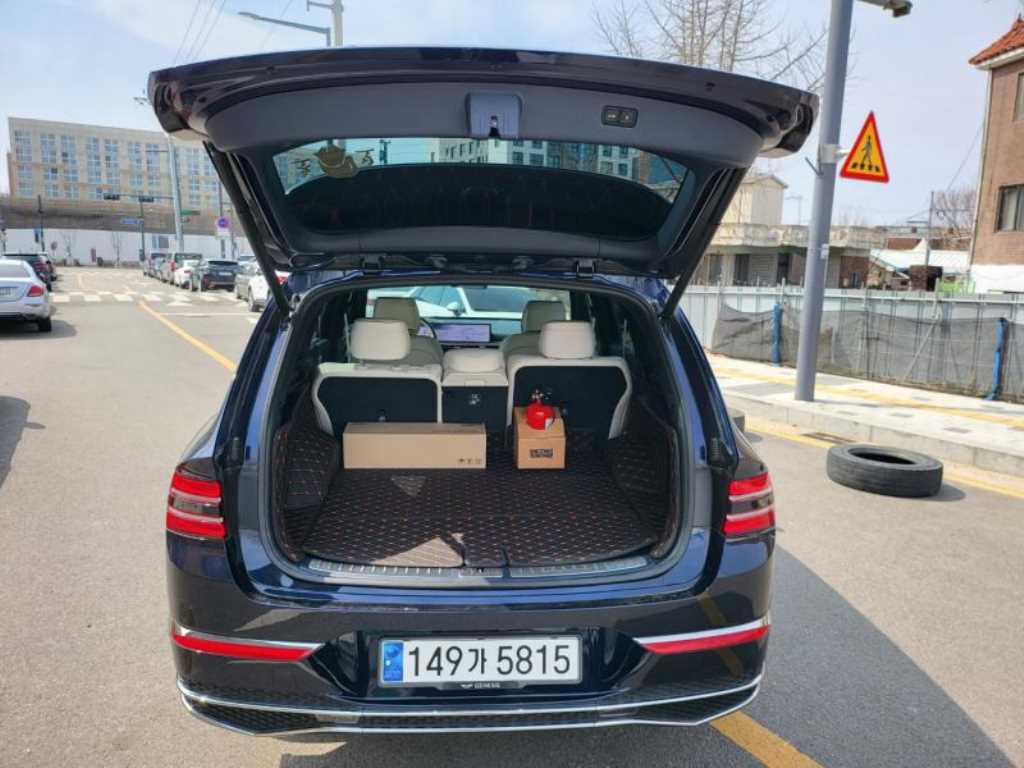 Genesis GV80 - Vista 6