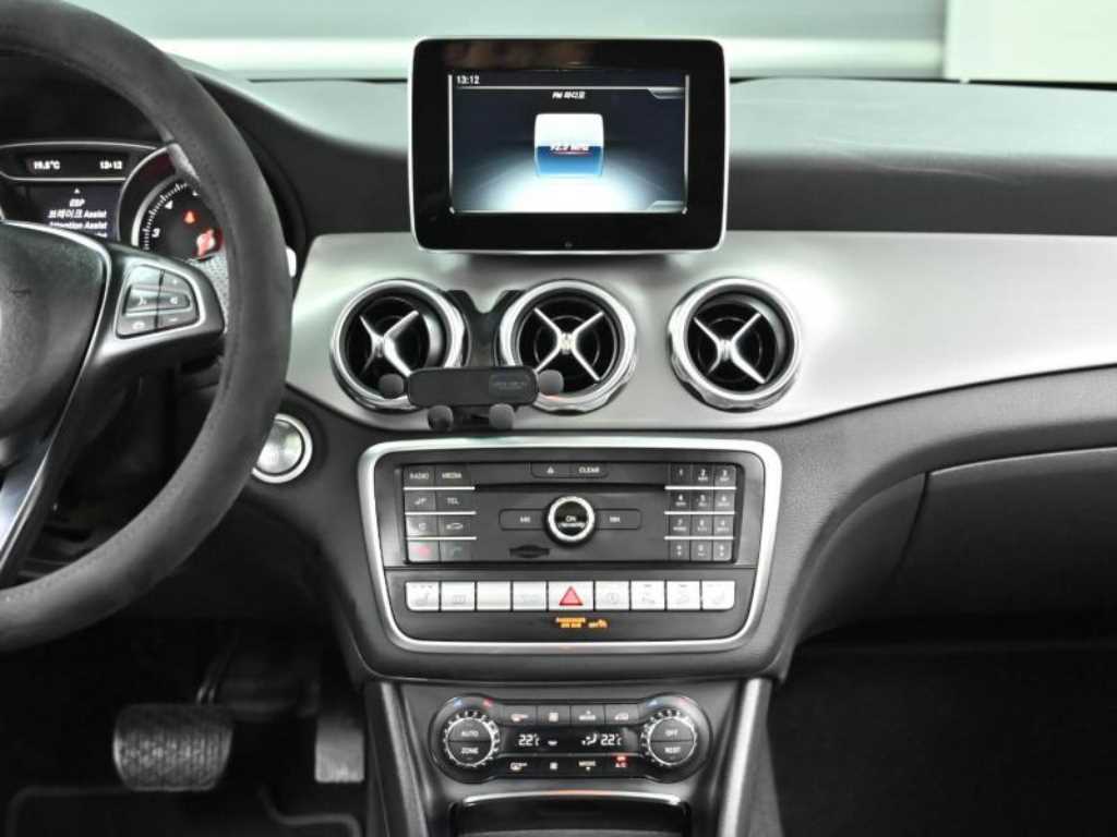 Mercedes Benz GLA Class 2019 Blanco - Importación desde Corea - HF Imports Iquique - Foto 14