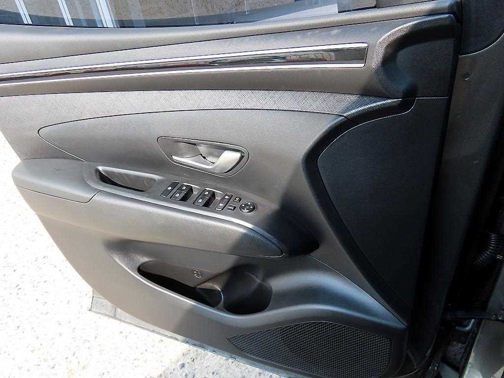 HYUNDAI Tucson - Vista 11