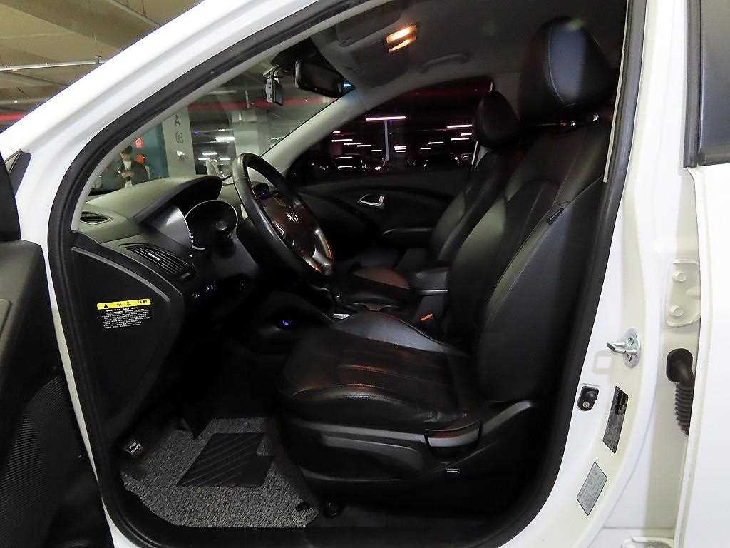 HYUNDAI Tucson - Vista 6