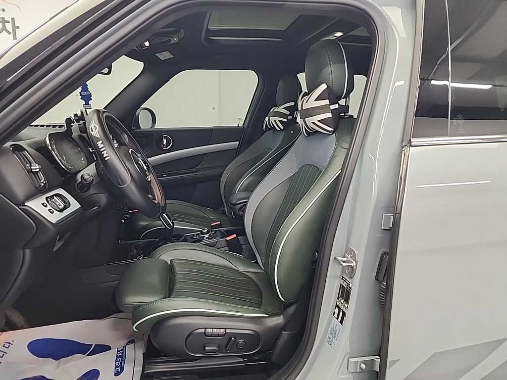 Mini Countryman - Vista 11