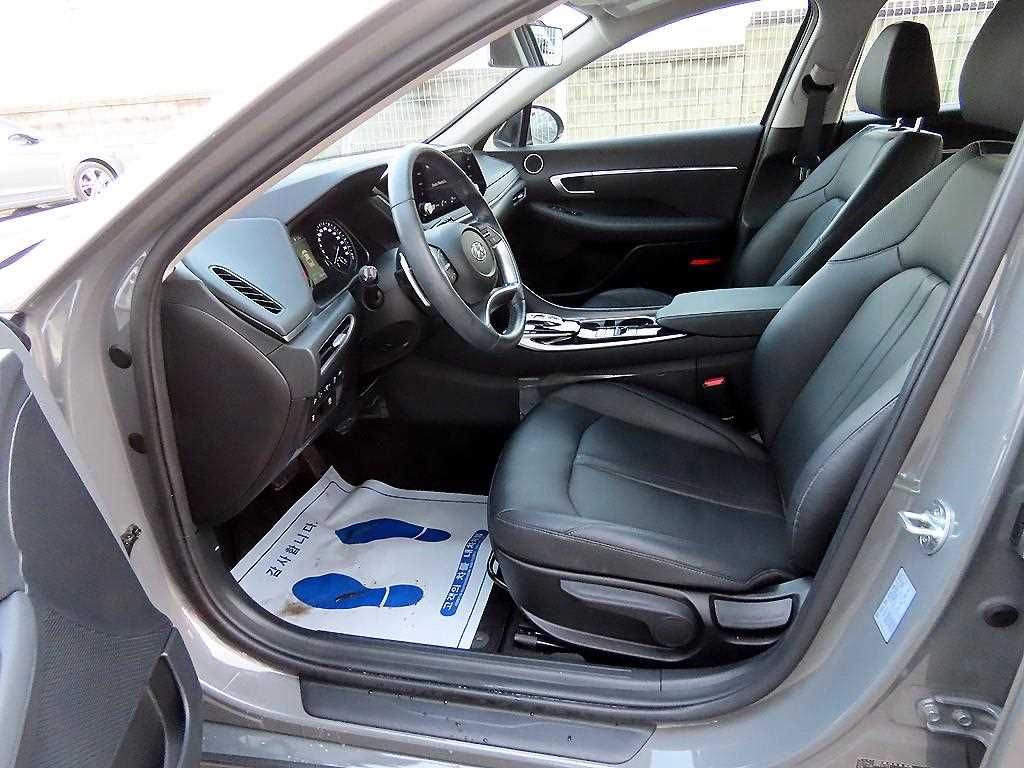 HYUNDAI Sonata - Vista 5