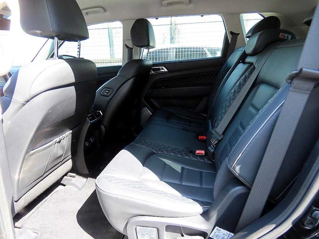 Ssangyong Rexton - Vista 6