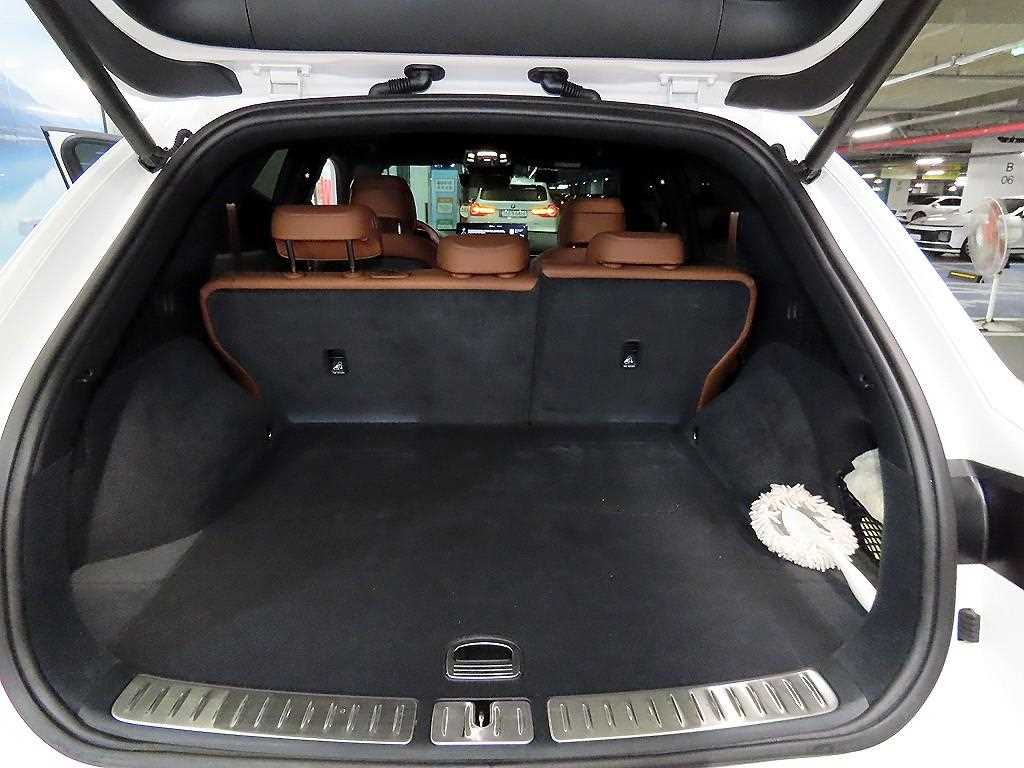 Genesis GV70 2023 Blanco - Importación desde Corea - HF Imports Iquique - Foto 16