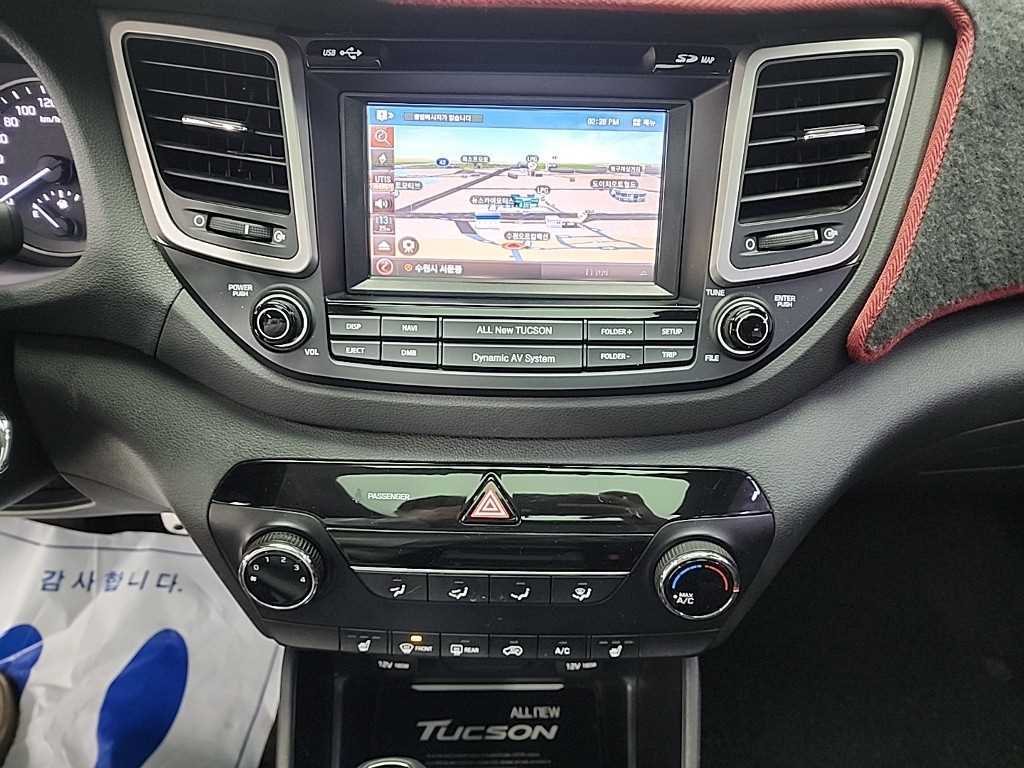 HYUNDAI Tucson - Vista 11