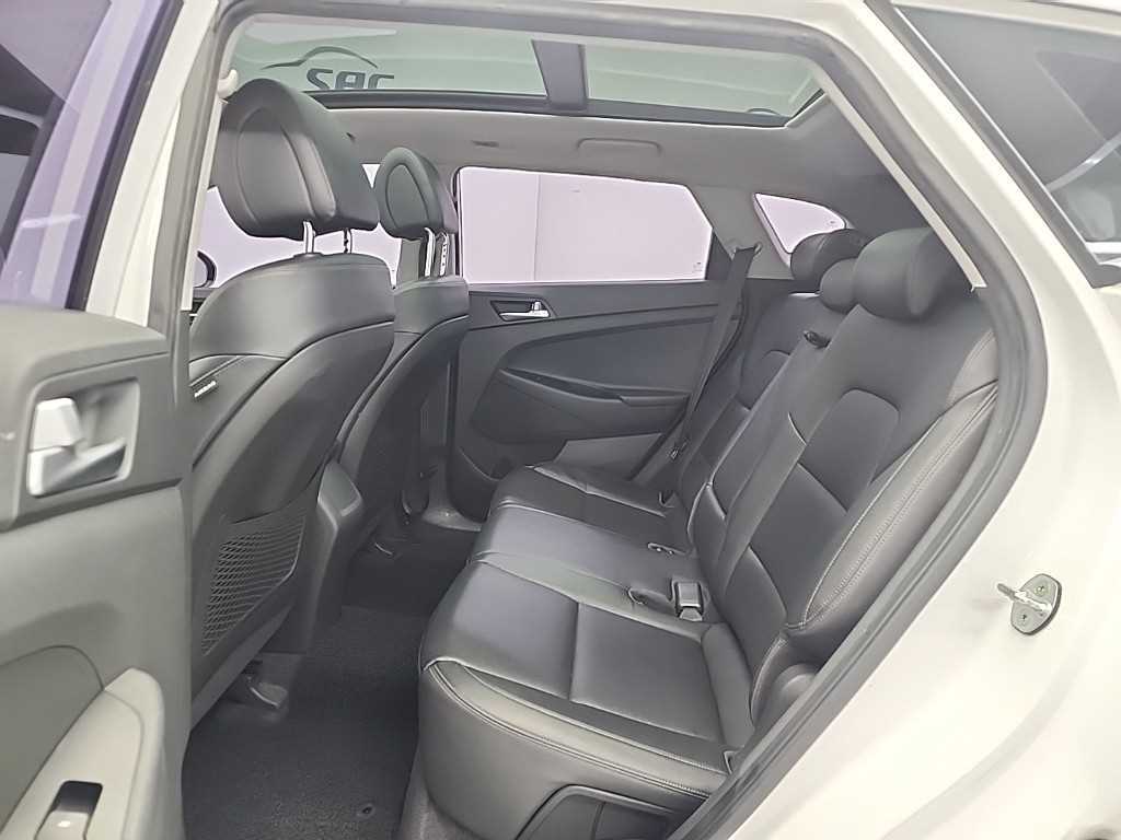 HYUNDAI Tucson 2016 Blanco - Importación desde Corea - HF Imports Iquique - Foto 13