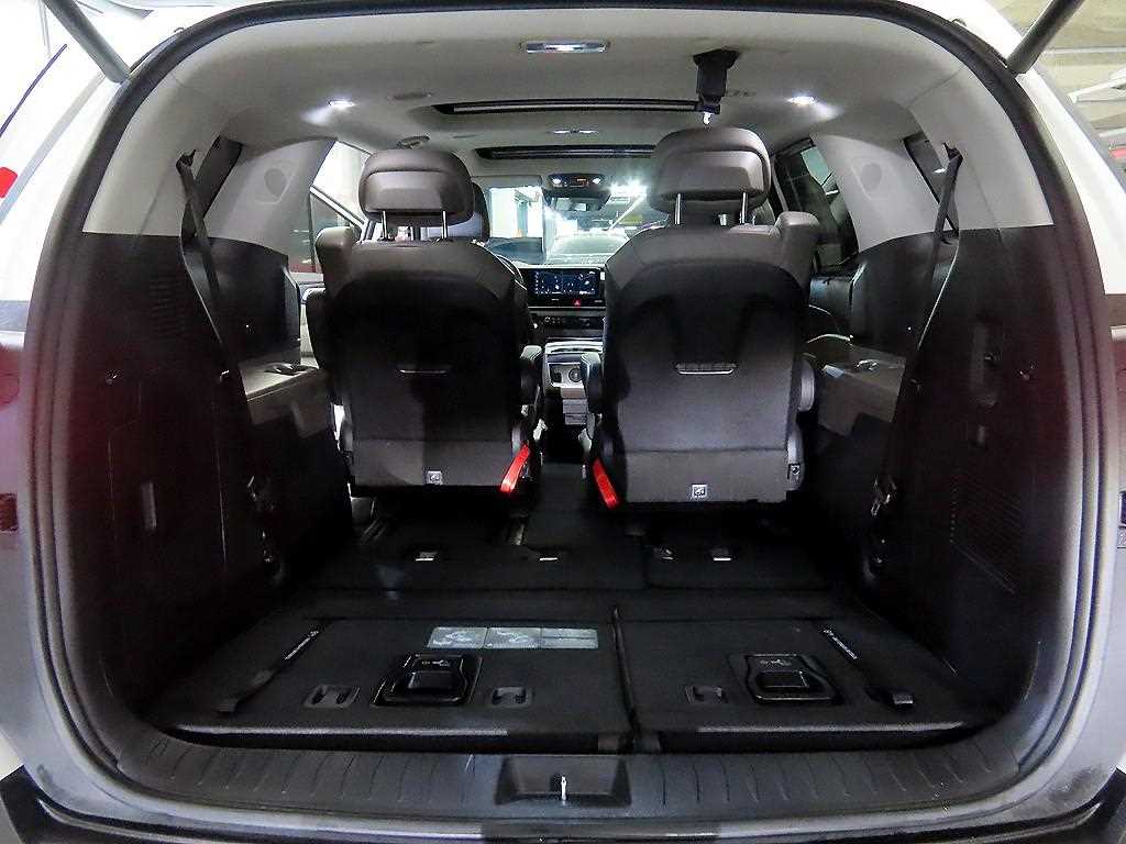 KIA Carnival 2025 Blanco - Importación desde Corea - HF Imports Iquique - Foto 15