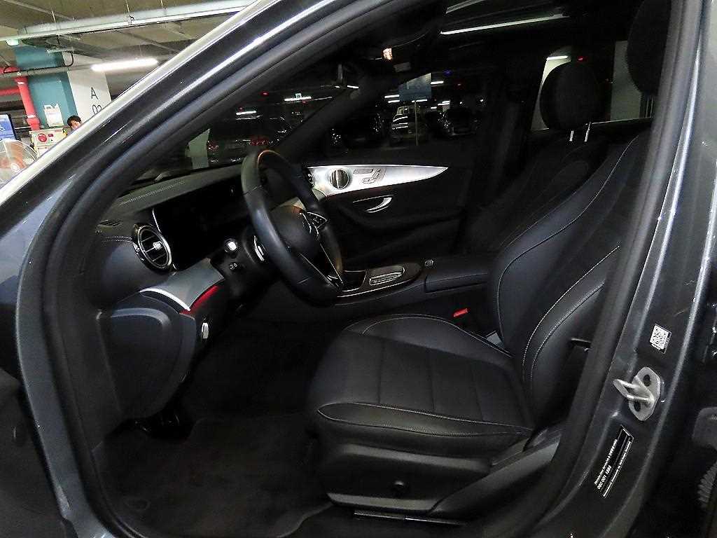 Mercedes Benz E class - Vista 6