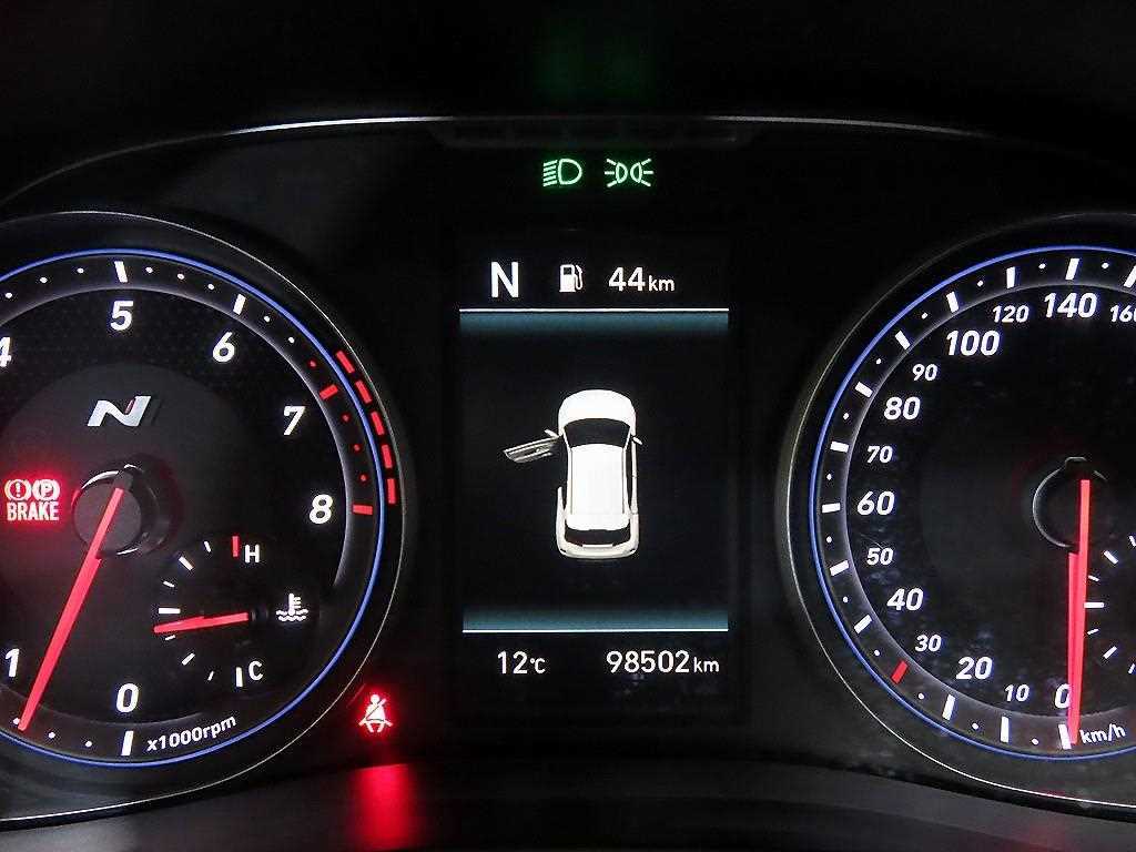 HYUNDAI Veloster - Vista 9