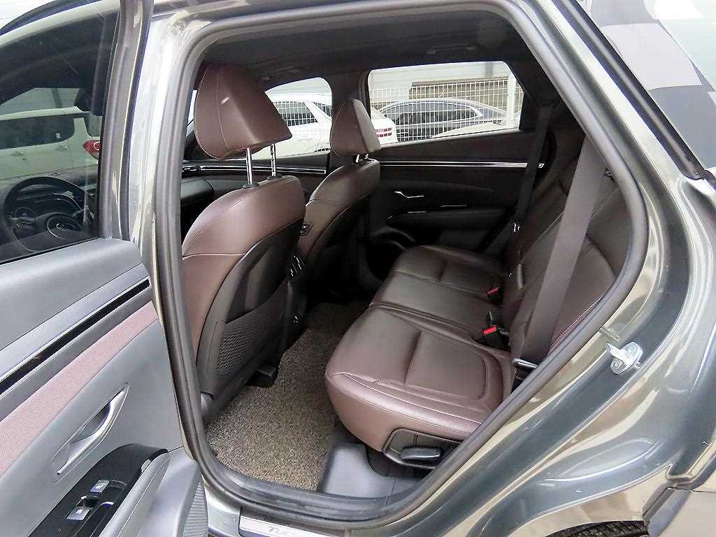 HYUNDAI Tucson - Vista 6