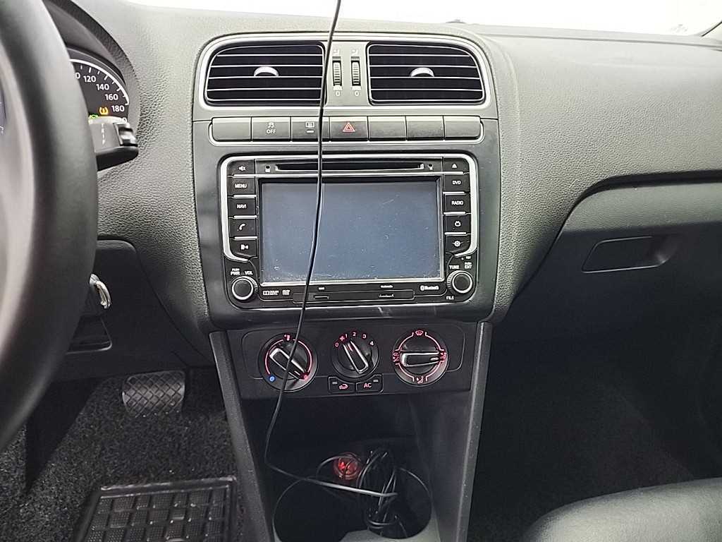 Volkswagen polo - Vista 10