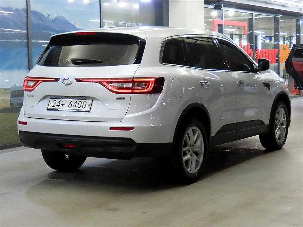 SAMSUNG QM6 - Vista 4