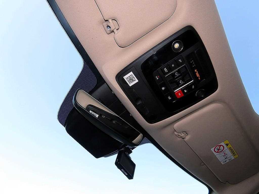 KIA Carnival 2023 Blanco - Importación desde Corea - HF Imports Iquique - Foto 16