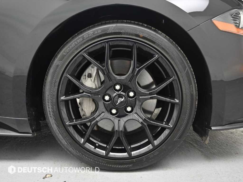 Ford Mustang - Vista 5