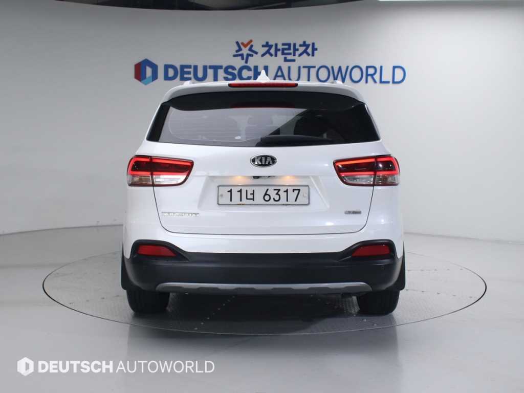 KIA Sorento - Vista 4