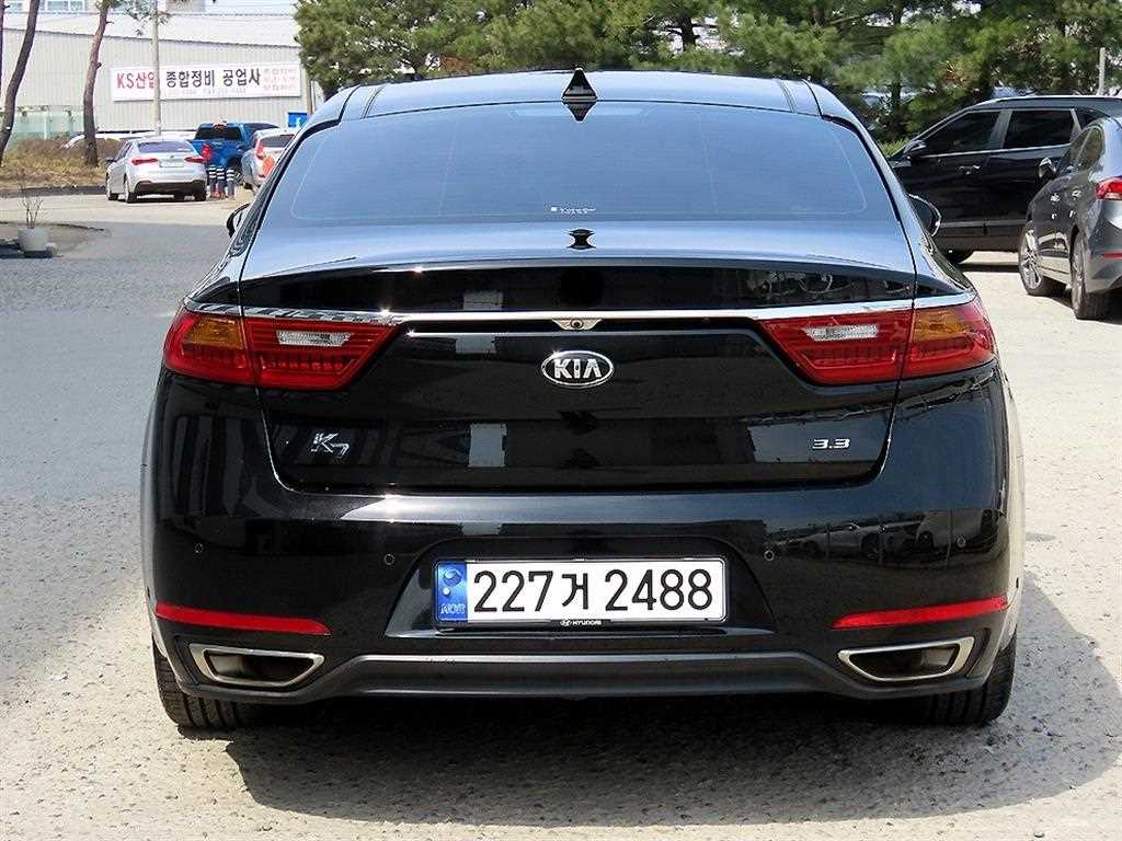 KIA K7 - Vista 4