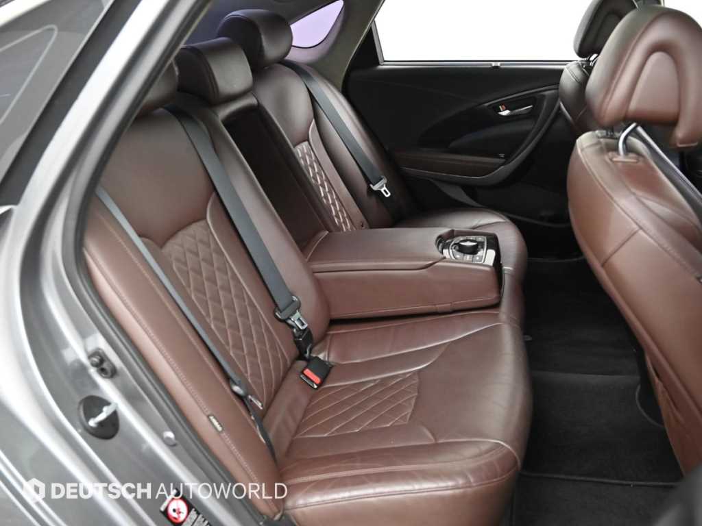 HYUNDAI Aslan - Vista 12