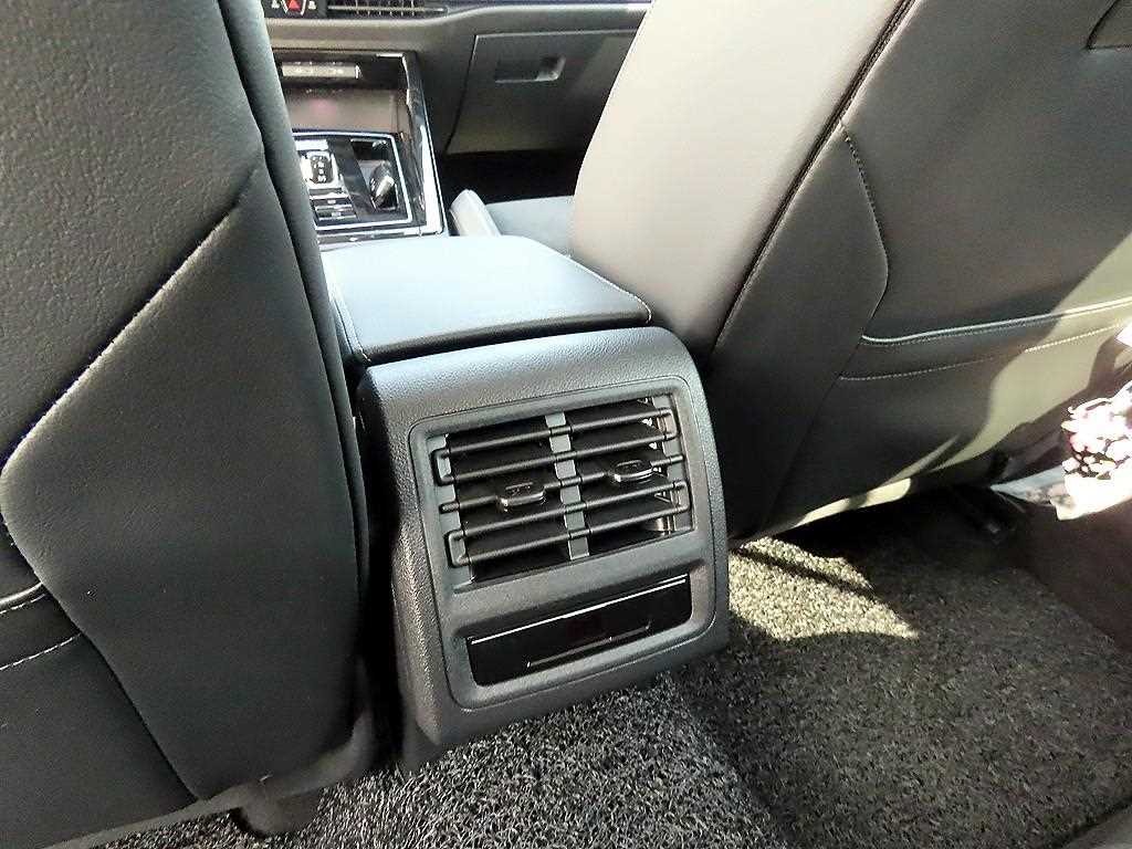 Volkswagen Golf 2025 - Importación desde Corea - HF Imports Iquique - Foto 15